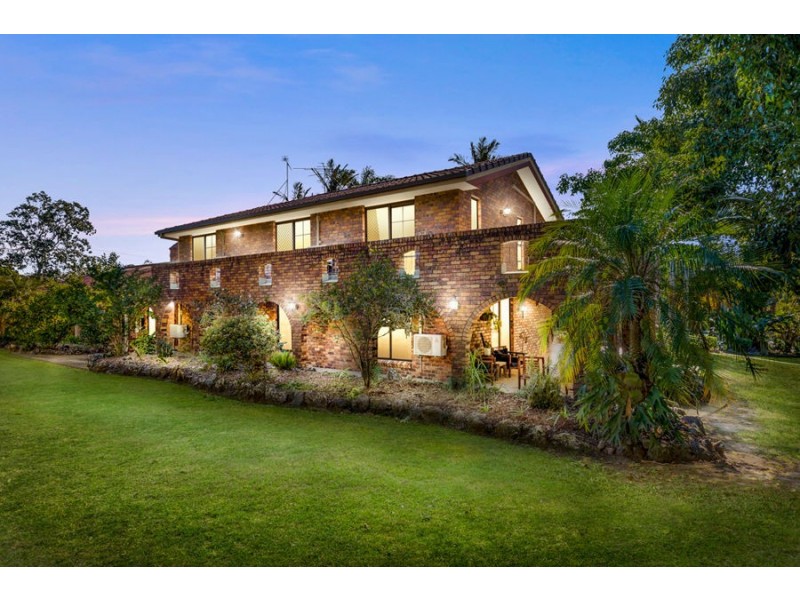 106 Leacroft Rd, Burbank QLD 4156