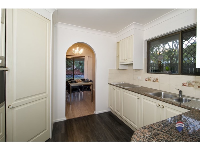 40 Poseidon Crescent, Jamboree Heights QLD 4074