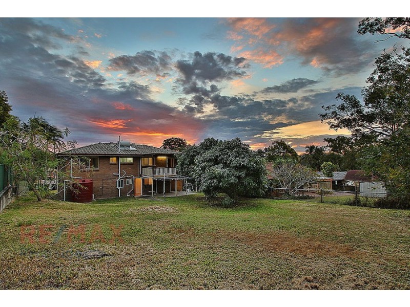 47 Dandenong Road, Jamboree Heights QLD 4074