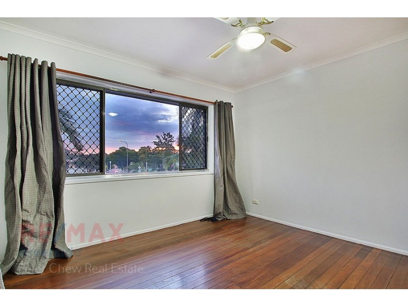 47 Dandenong Road, Jamboree Heights QLD 4074
