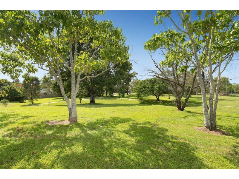 18/95 Strickland Terrace, Graceville QLD 4075