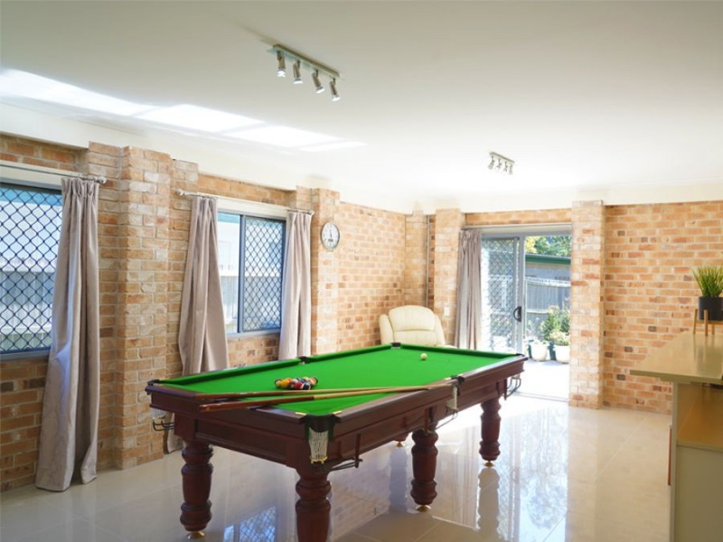 118 White Street, Graceville QLD 4075