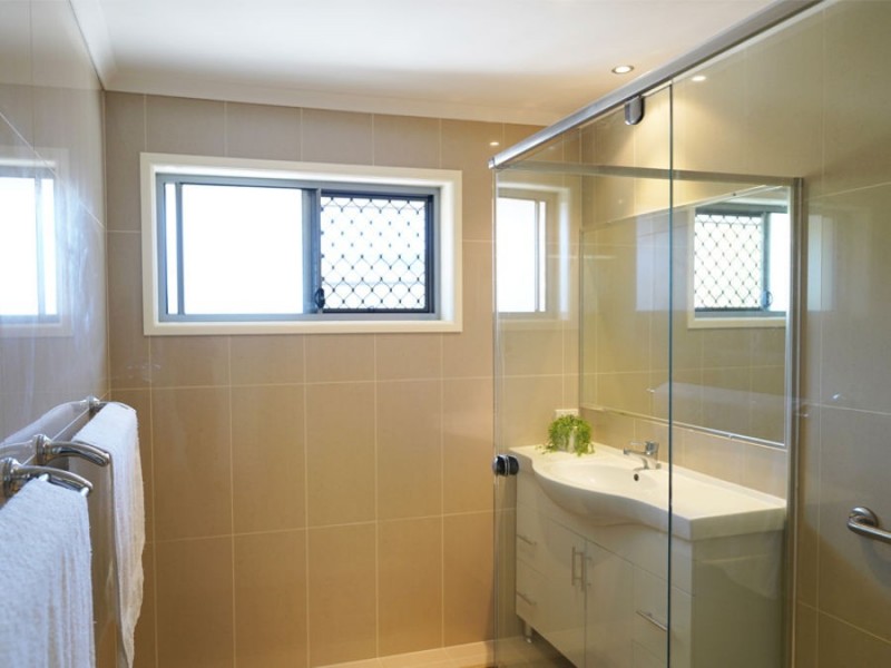 118 White Street, Graceville QLD 4075