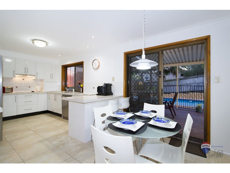 2 Harans Street, Jamboree Heights QLD 4074