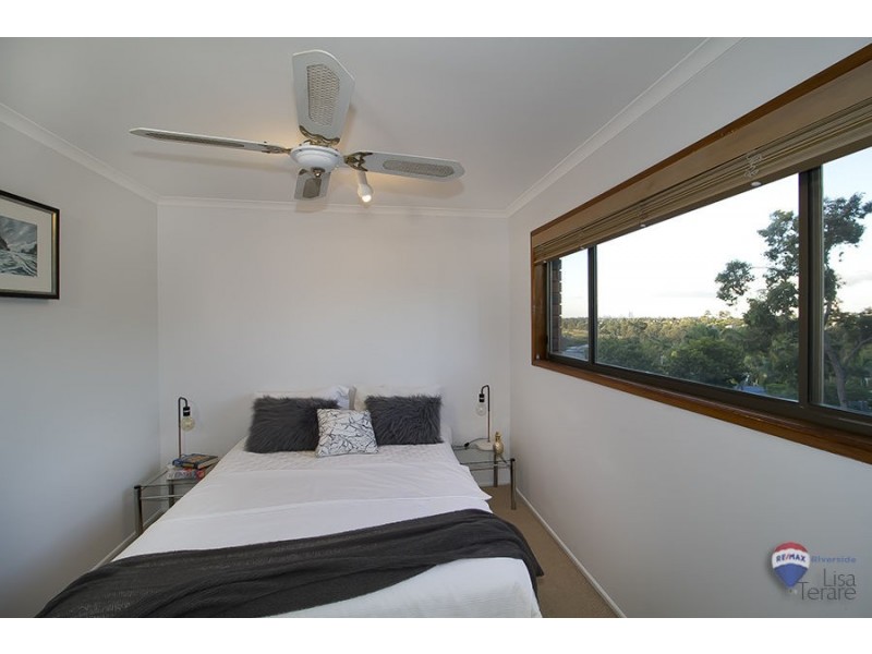 2 Harans Street, Jamboree Heights QLD 4074