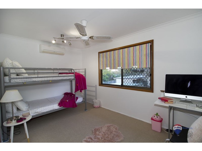 2 Harans Street, Jamboree Heights QLD 4074