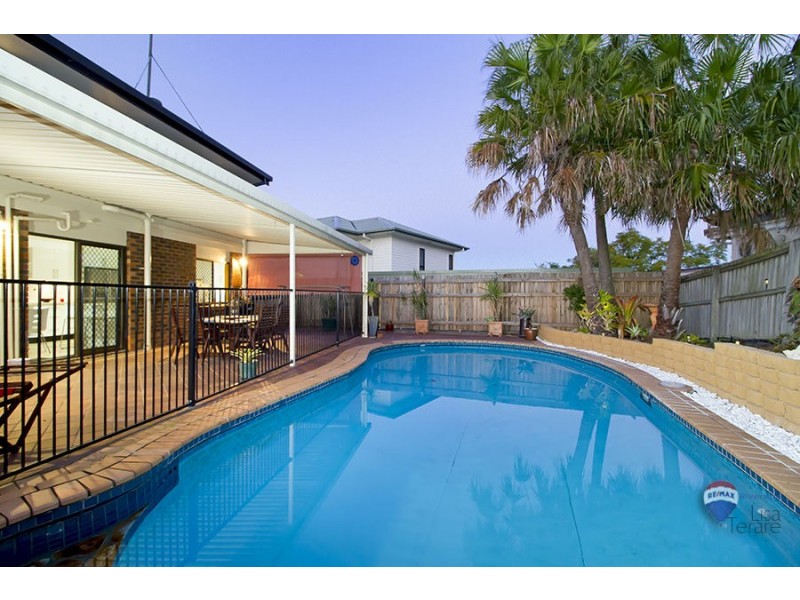 2 Harans Street, Jamboree Heights QLD 4074