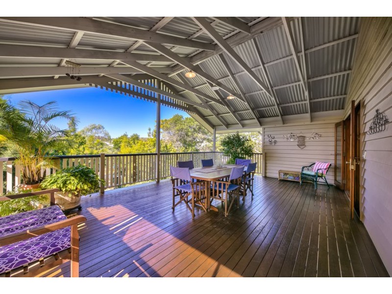 12 Nathan Tce, Yeerongpilly QLD 4105