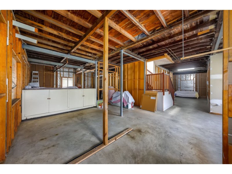 12 Nathan Tce, Yeerongpilly QLD 4105