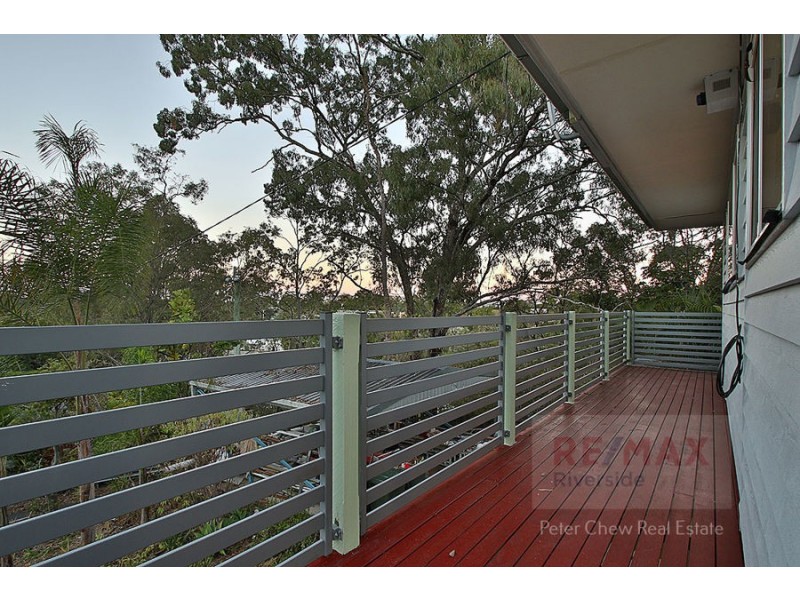 6 Blackstone Street, Indooroopilly QLD 4068
