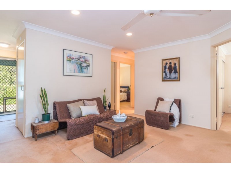 29 Bank Rd, Graceville QLD 4075