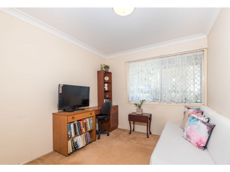 29 Bank Rd, Graceville QLD 4075