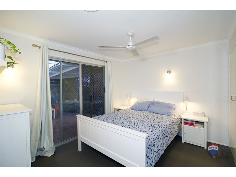 22 Ebrill Street, Jamboree Heights QLD 4074