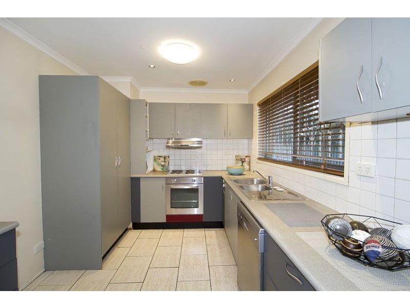 3 Poseidon Crescent, Jamboree Heights QLD 4074