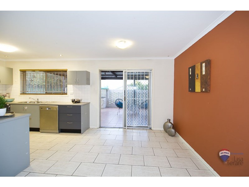 3 Poseidon Crescent, Jamboree Heights QLD 4074
