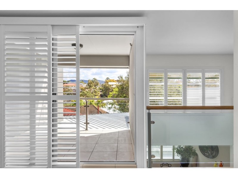 2/62 Armadale Street, St Lucia QLD 4067