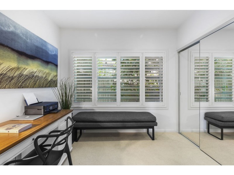 2/62 Armadale Street, St Lucia QLD 4067