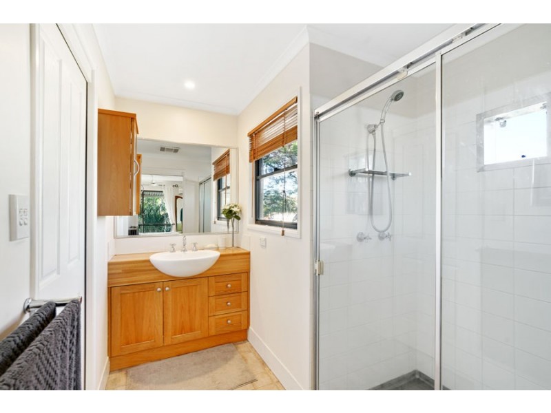 82 Rosecliffe Street, Dutton Park QLD 4102