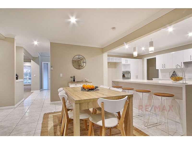 5 Warenda Close, Middle Park QLD 4074