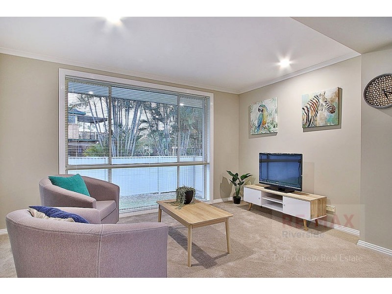 5 Warenda Close, Middle Park QLD 4074