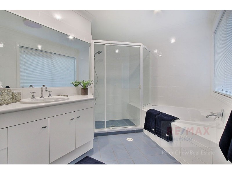 5 Warenda Close, Middle Park QLD 4074