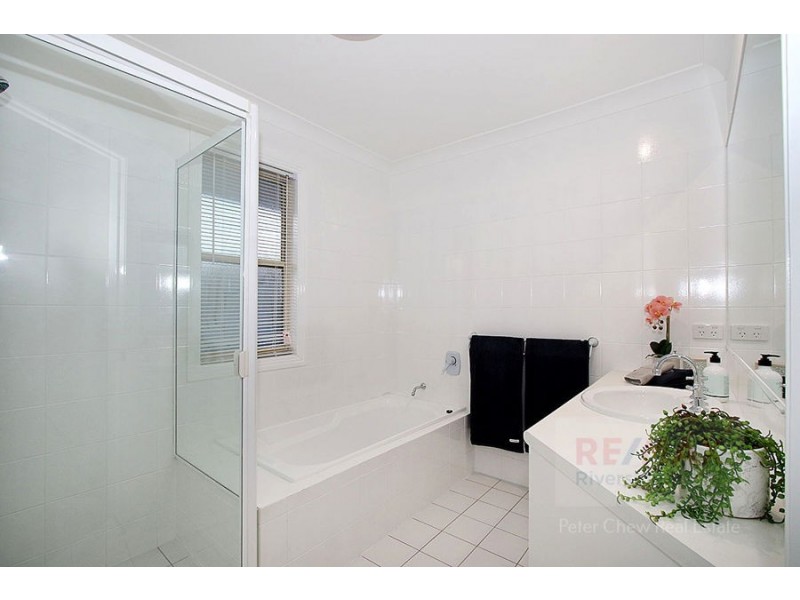 5 Warenda Close, Middle Park QLD 4074