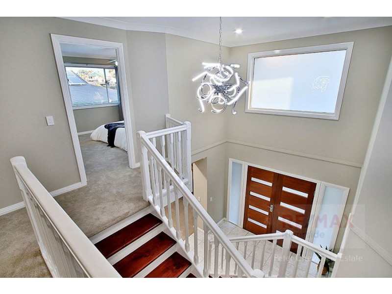 5 Warenda Close, Middle Park QLD 4074