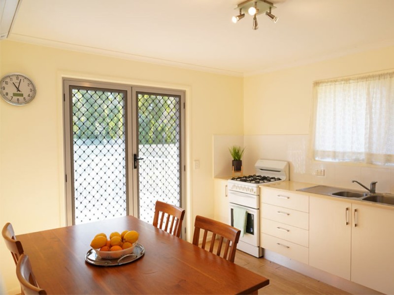 118 White Street, Graceville QLD 4075