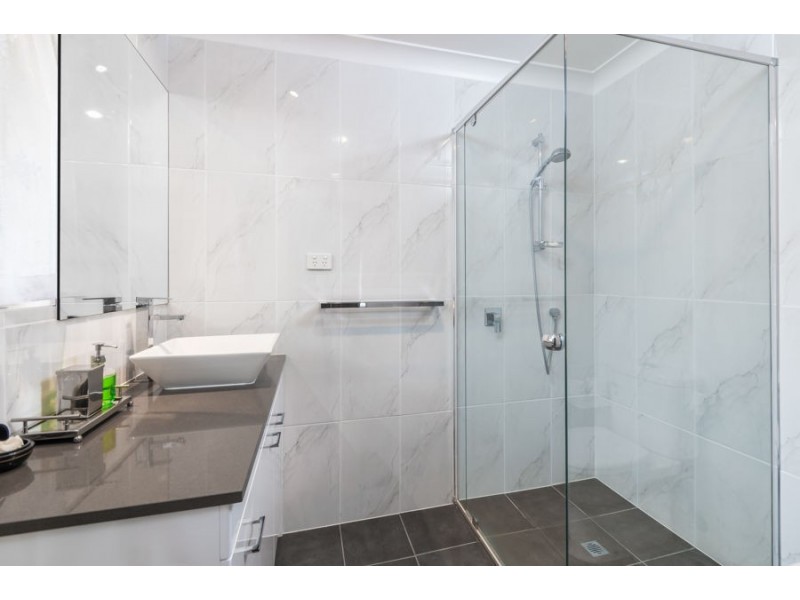 10 Kakadu Close, Riverhills QLD 4074