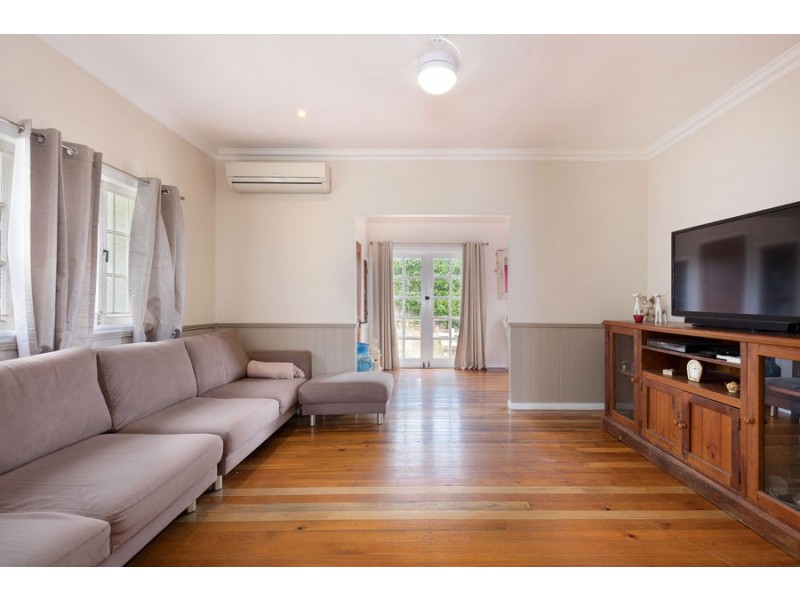 24 Grenfell Street, Mount Gravatt East QLD 4122