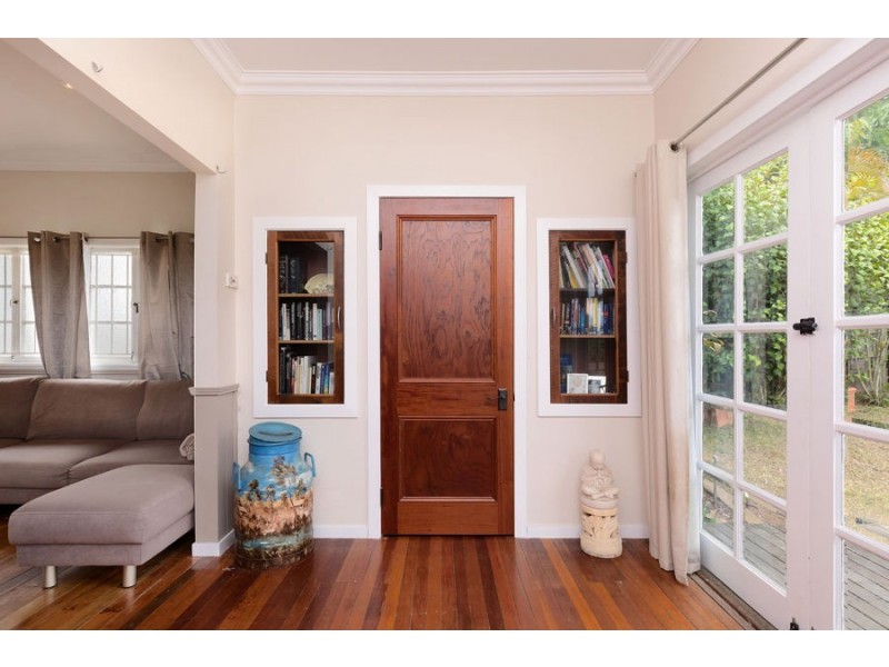 24 Grenfell Street, Mount Gravatt East QLD 4122