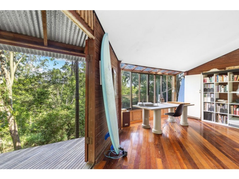 9 Ormond Tce, Indooroopilly QLD 4068