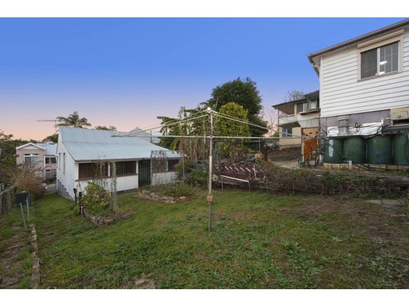 11 Peterson Street, Woolloongabba QLD 4102