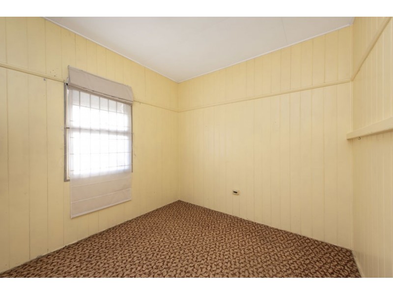 11 Peterson Street, Woolloongabba QLD 4102