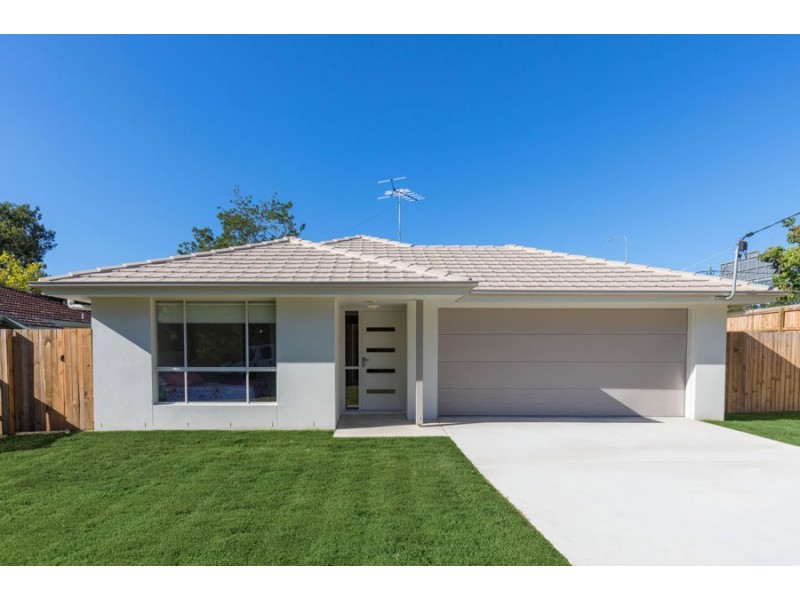 7 Diamond Street, Riverview QLD 4303