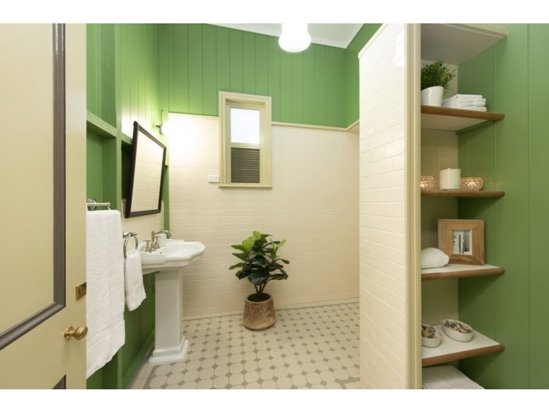 9 Macartney Street, Paddington QLD 4064