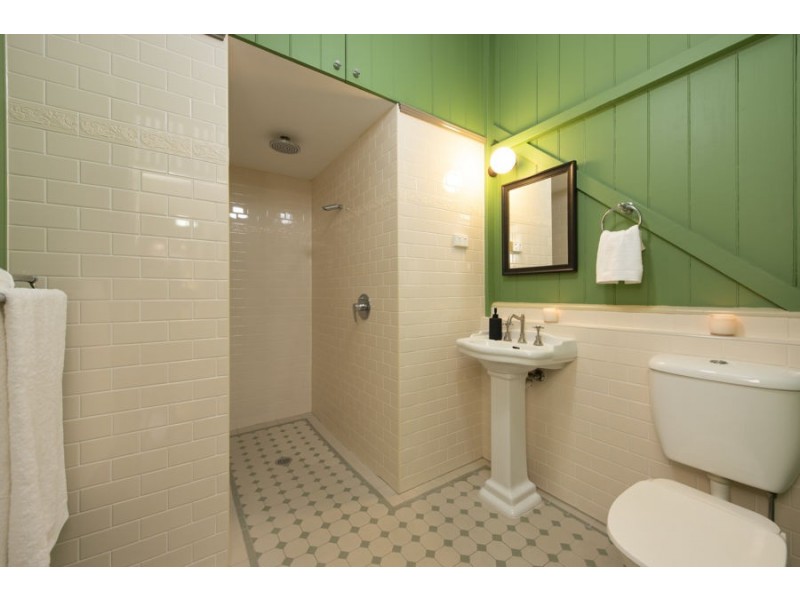 9 Macartney Street, Paddington QLD 4064