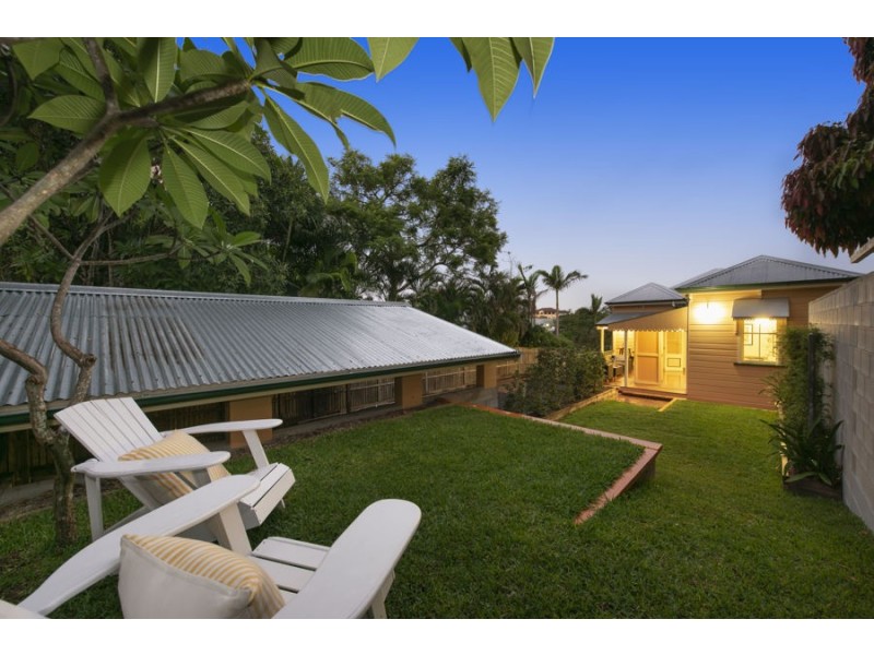 9 Macartney Street, Paddington QLD 4064