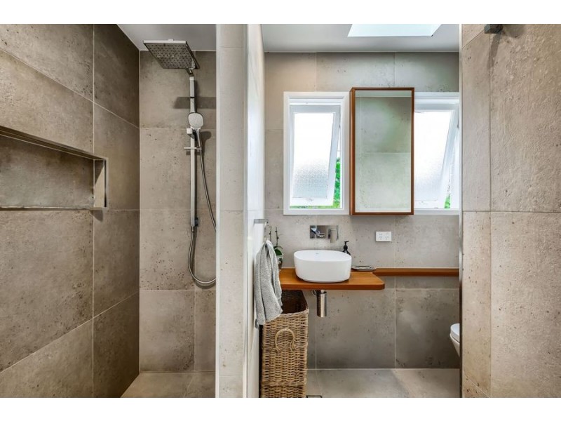 13 Hazelmere Parade, Sherwood QLD 4075