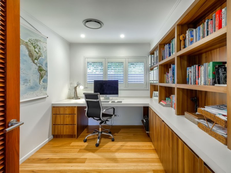 13 Hazelmere Parade, Sherwood QLD 4075