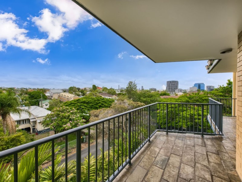 9/115 Sherwood Road, Toowong QLD 4066