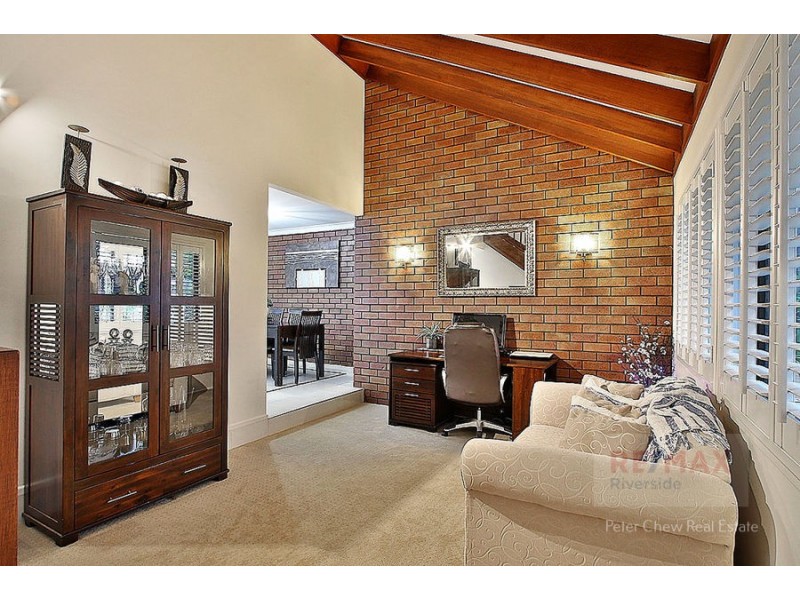 272 Horizon Drive, Westlake QLD 4074