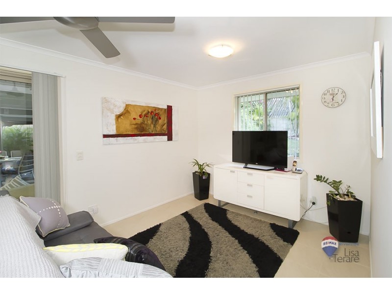 12 Paluna Street, Riverhills QLD 4074