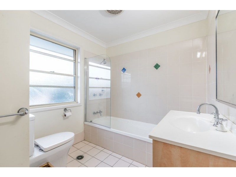 18A Mukurta Street, Chapel Hill QLD 4069