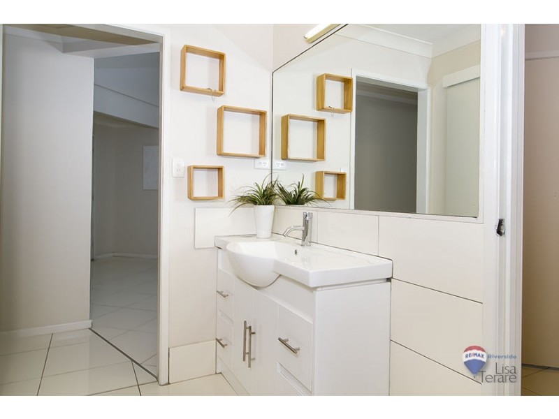 108 Riverhills Road, Middle Park QLD 4074