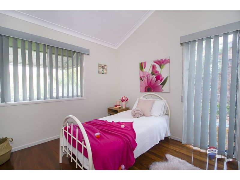 74 Canowie Road, Jindalee QLD 4074