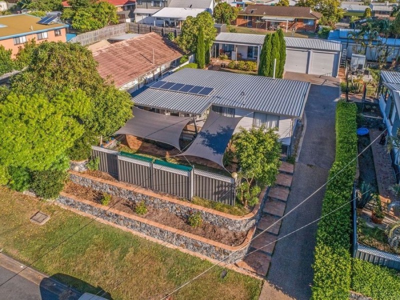 10 Brownie Street, Jamboree Heights QLD 4074