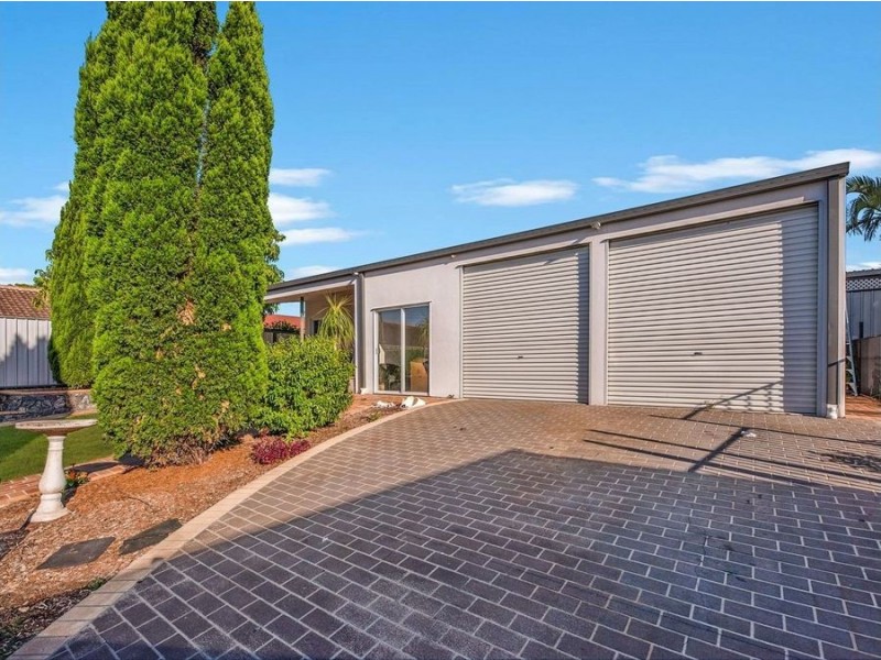 10 Brownie Street, Jamboree Heights QLD 4074