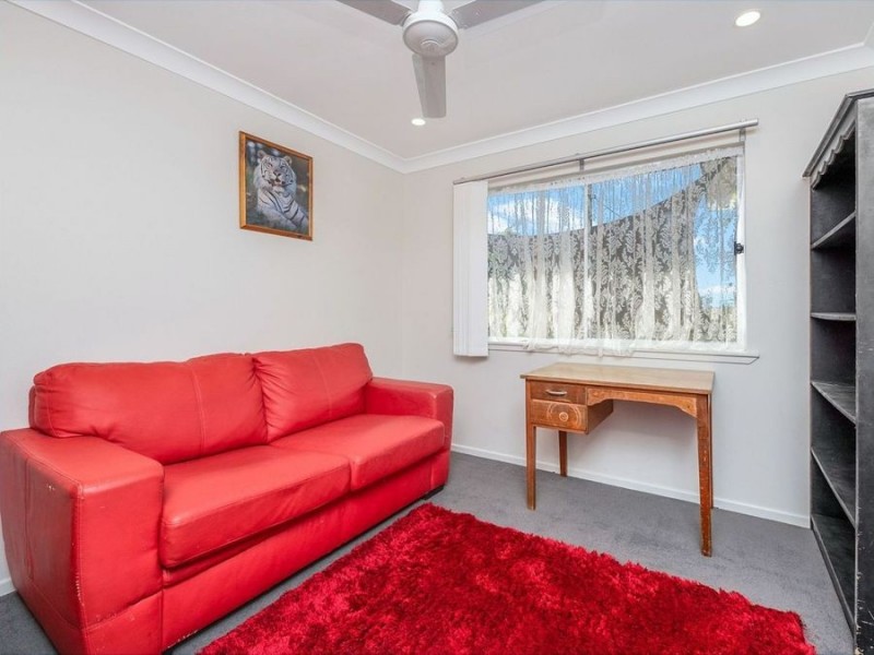 10 Brownie Street, Jamboree Heights QLD 4074