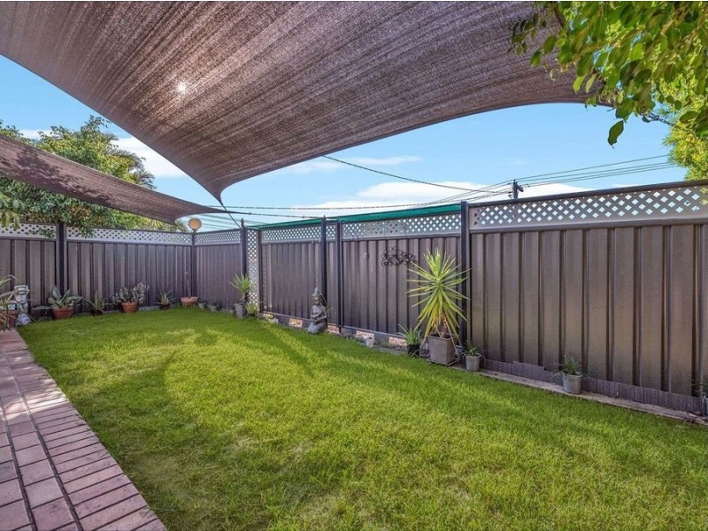 10 Brownie Street, Jamboree Heights QLD 4074